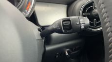 MINI Hatchback 1.5 Cooper Exclusive 5dr Auto [Comfort Pack] Petrol Hatchback